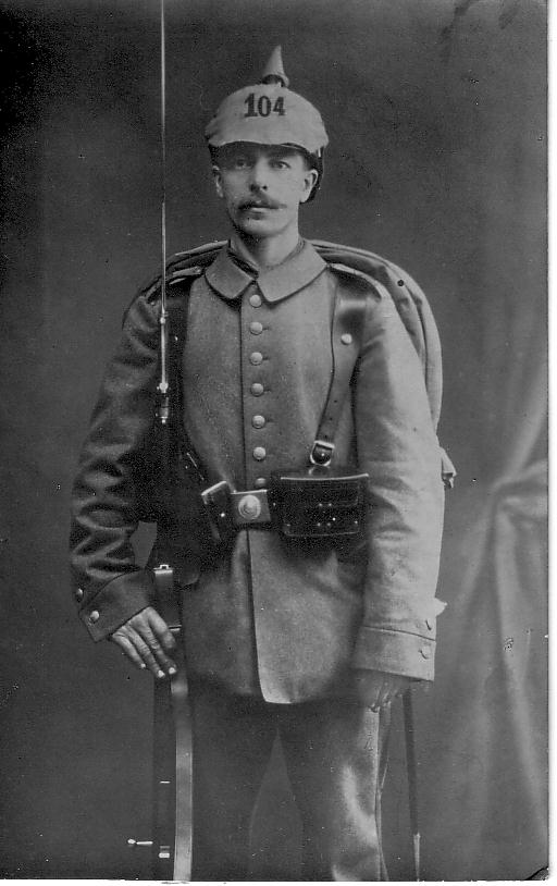 germansoldier1914.jpg